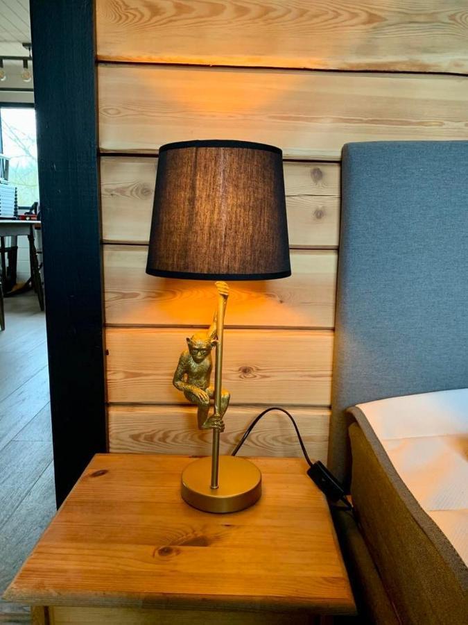 Gites Douillets : Chalet Sur Pilotis Houyet Exteriör bild