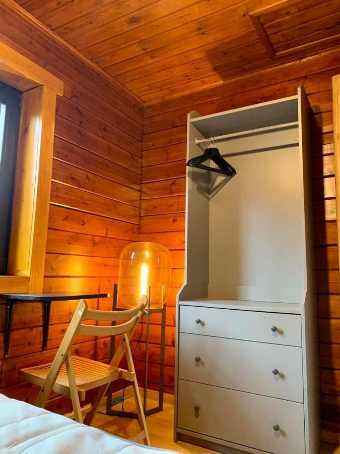 Gites Douillets : Chalet Sur Pilotis Houyet Exteriör bild