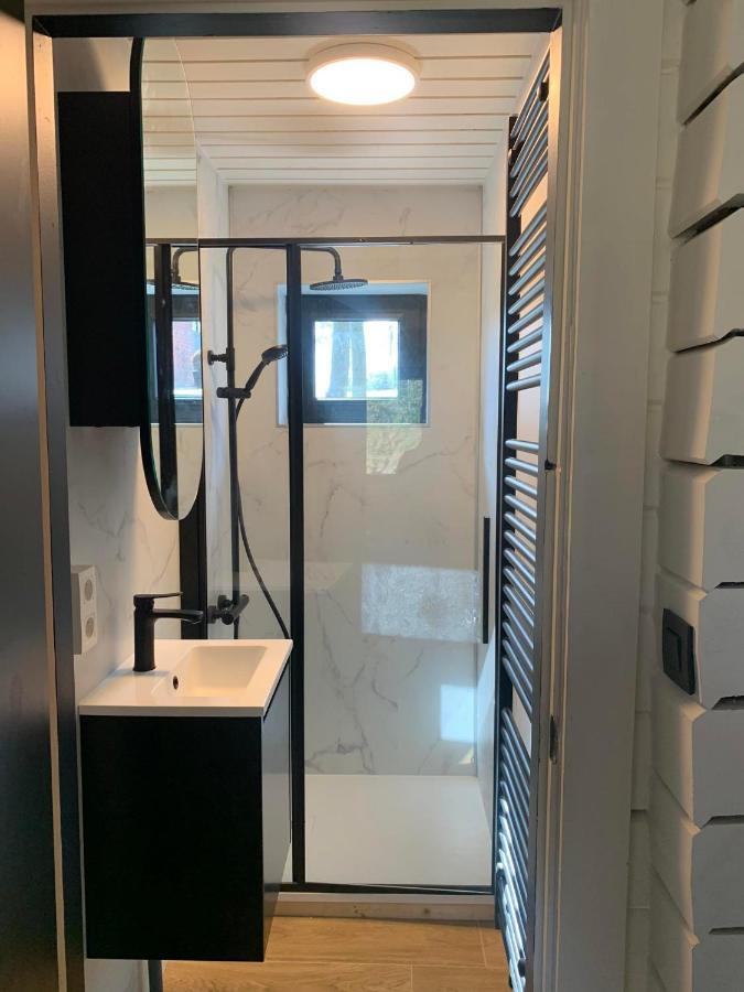 Gites Douillets : Chalet Sur Pilotis Houyet Exteriör bild
