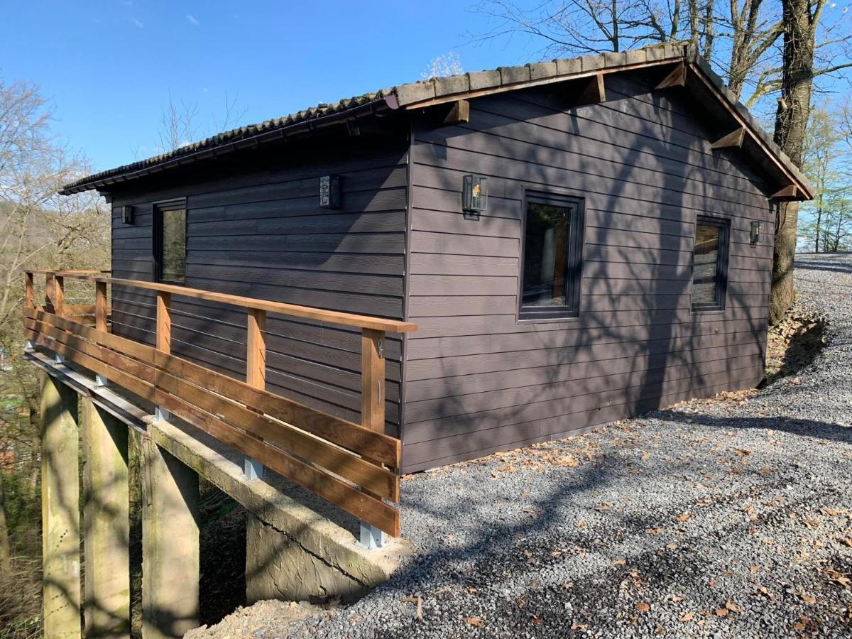 Gites Douillets : Chalet Sur Pilotis Houyet Exteriör bild